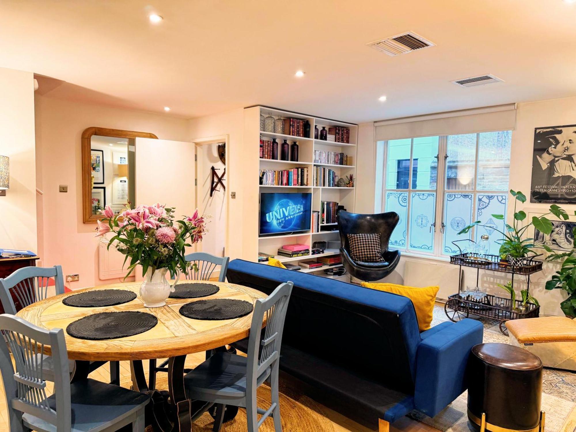 Spacious West End Duplex Apartment, W1 Central Londres Exterior foto